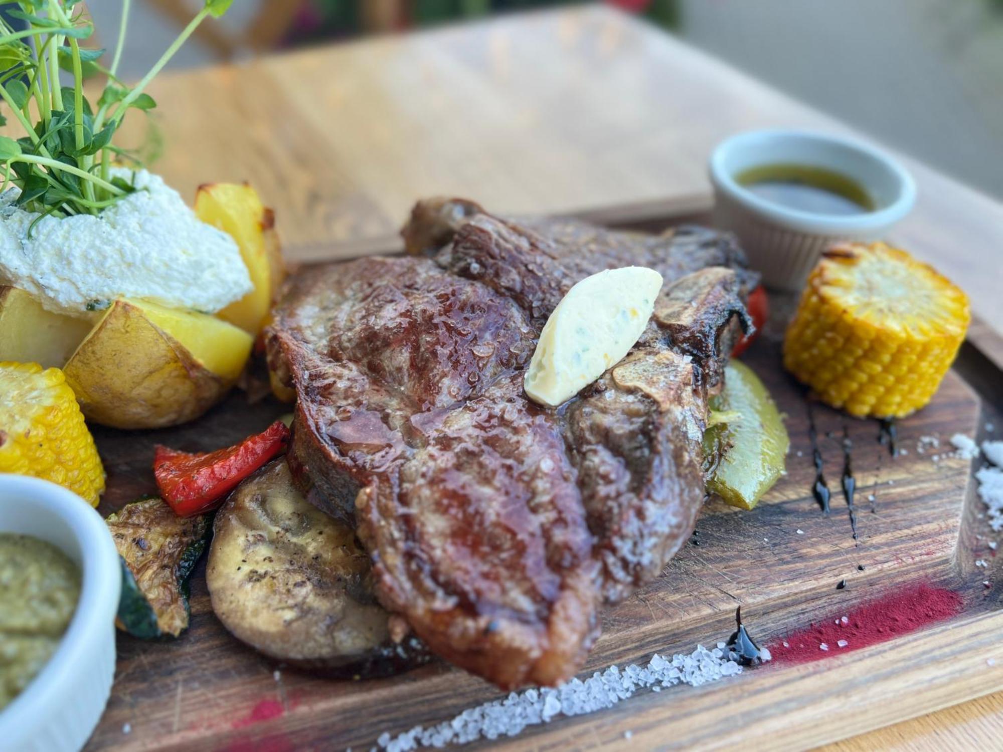 Apartamenty Mesa Grill Restaurant Cafe Дзвижино Экстерьер фото