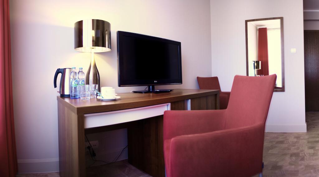 Apartamenty Mesa Grill Restaurant Cafe Дзвижино Номер фото