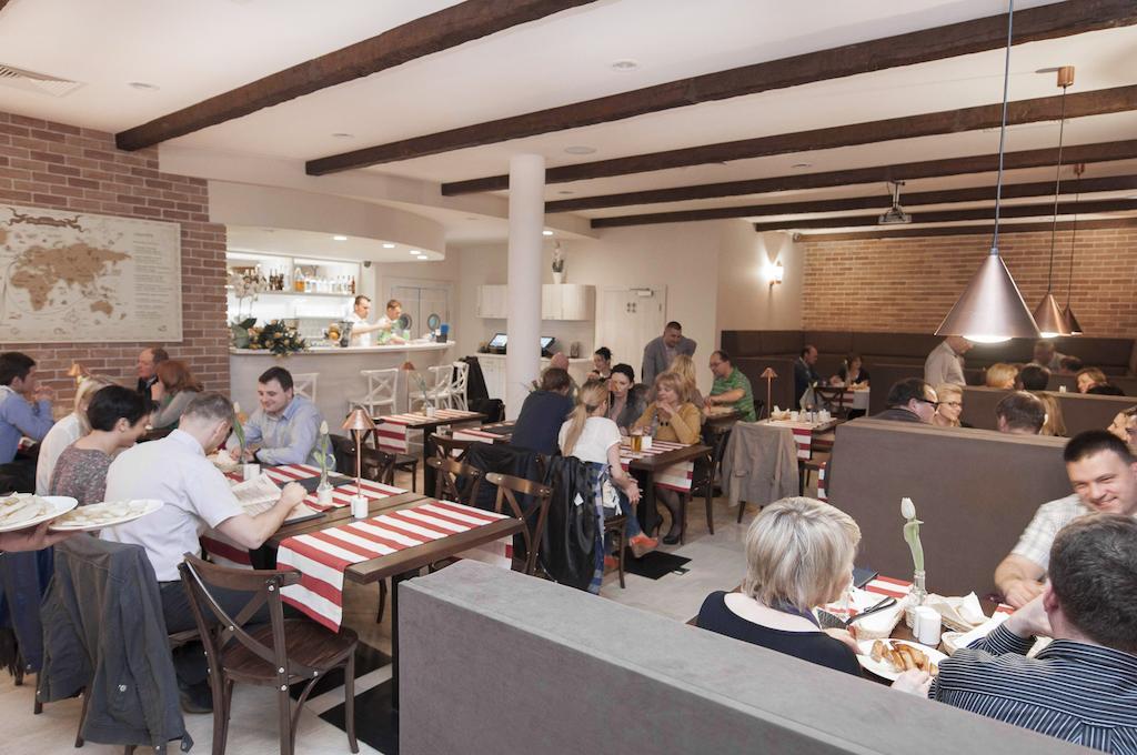 Apartamenty Mesa Grill Restaurant Cafe Дзвижино Экстерьер фото