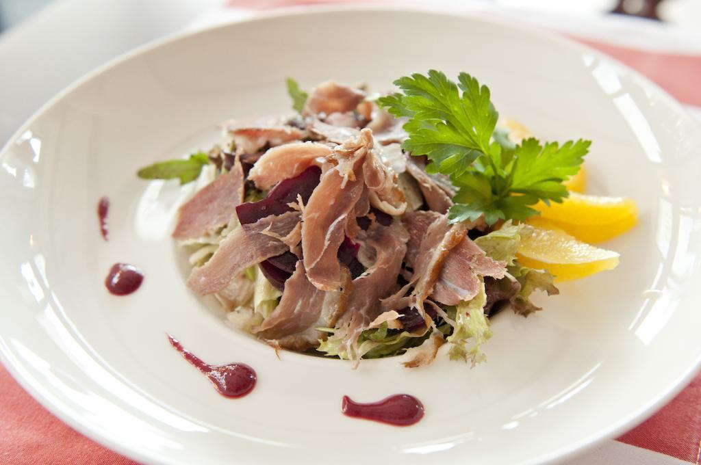 Apartamenty Mesa Grill Restaurant Cafe Дзвижино Экстерьер фото